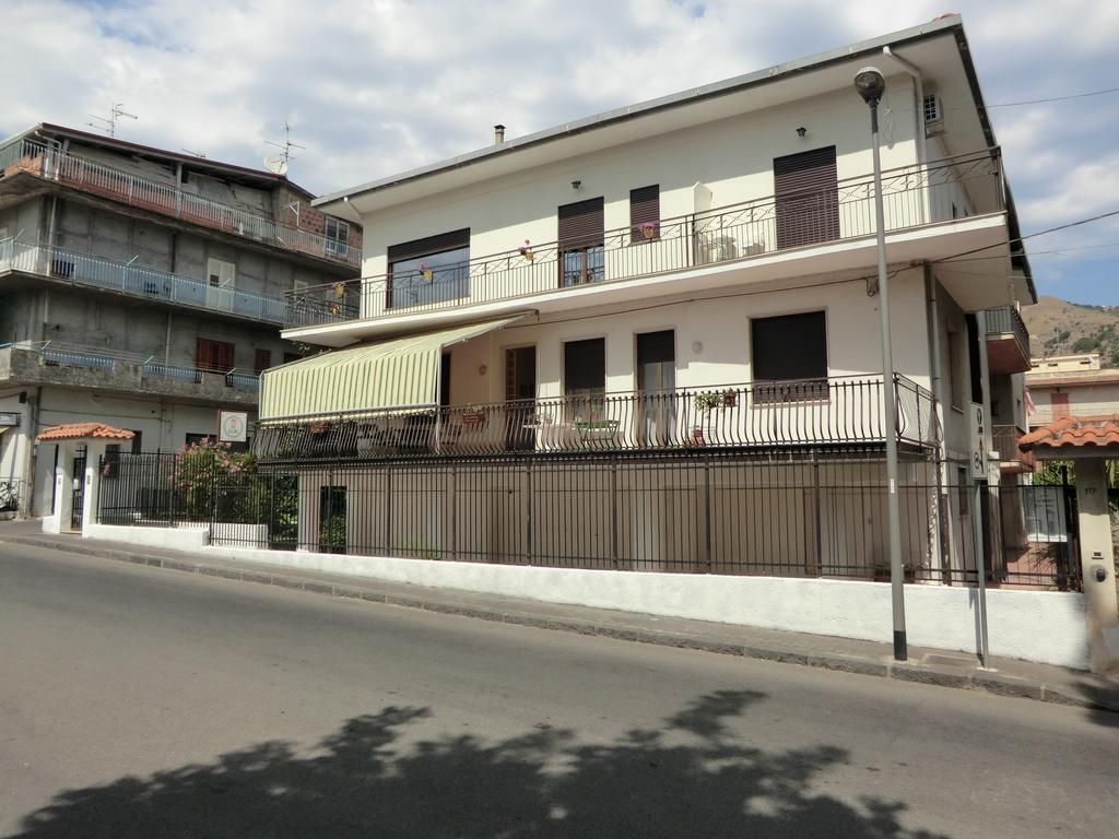 B&B Civico 115 佳吉 外观 照片